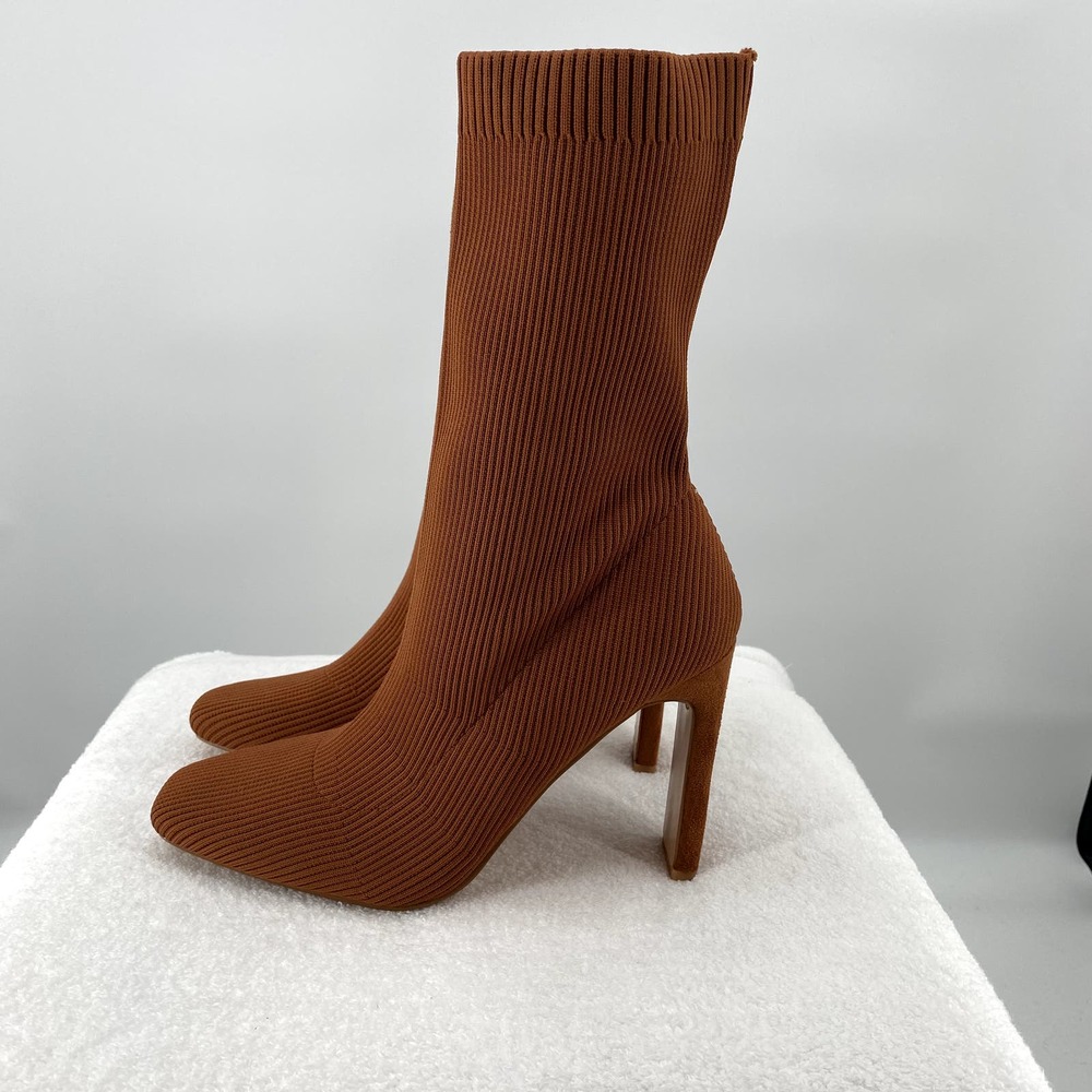 Cuccoo Slip-On Stretch Square Toe Suede Heel Camel Colored Boots - Size 8.5 NWOT